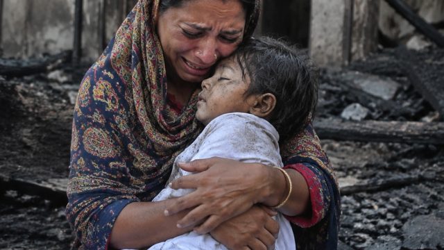 Tragic Loss: A Mother's Heartbreaking Farewell in Lucknow Fire