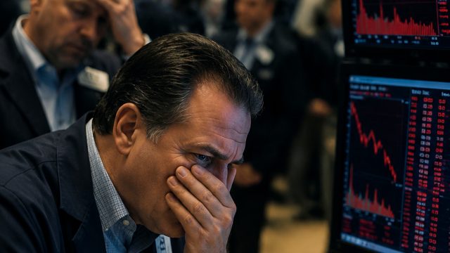 Tech Stocks Face Turmoil Amid Global Market Selloff