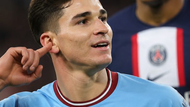Julian Alvarez Transfer Speculations Heat Up Amidst PSG's Shift in Focus