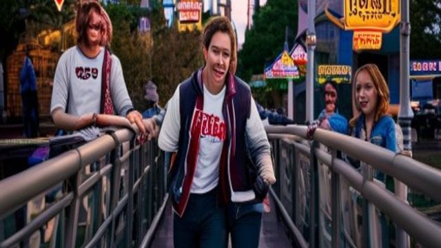 Disturbing Incident at Disneyland: Teen Escapes Ride Before Plummet | bos slot, sultan138 slot, hina