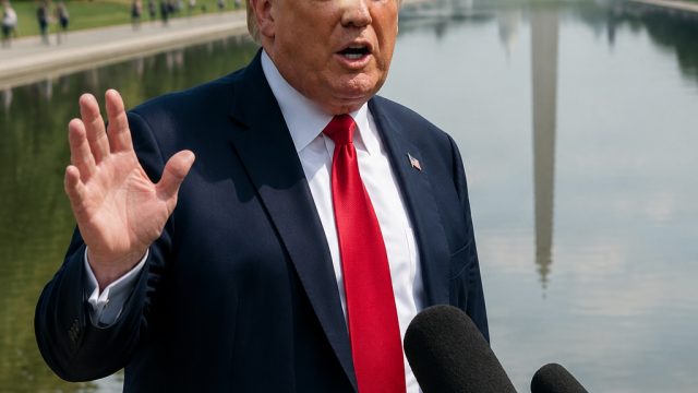 Trump's Claims on Reflecting Pool Vandalism Spark Controversy | bejo88 slot login, robot togel